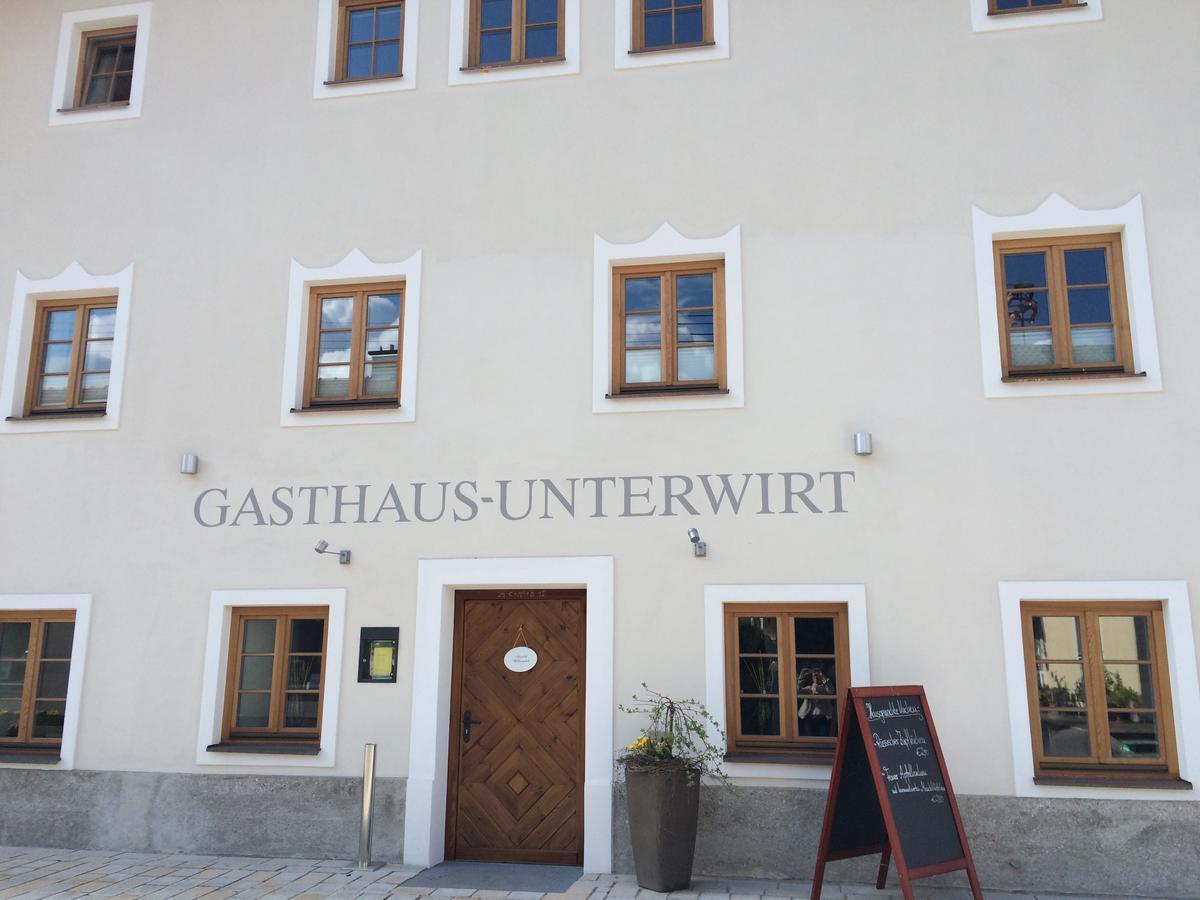 Gasthaus Unterwirt Hotel Fridolfing Exterior photo